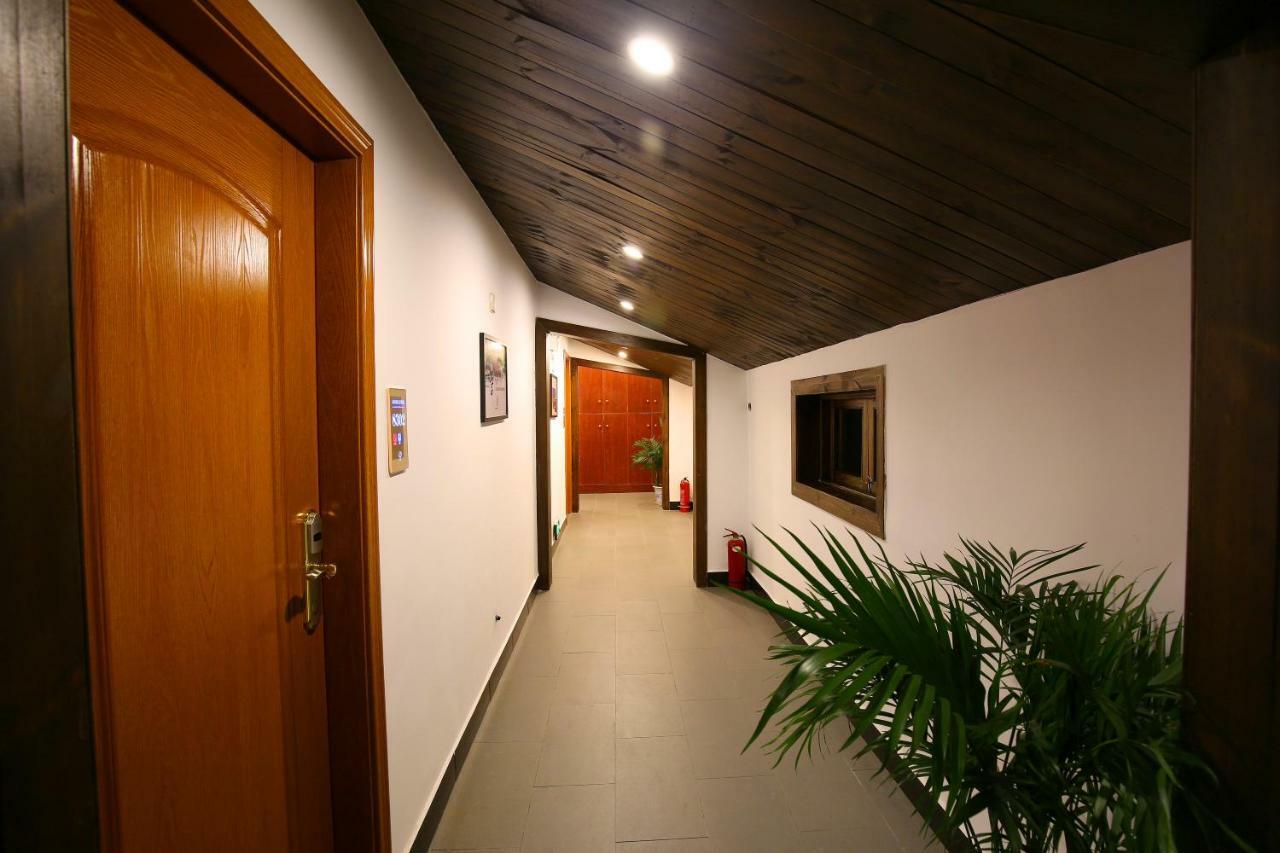Fenghuang Slowly Time Inn Exterior foto
