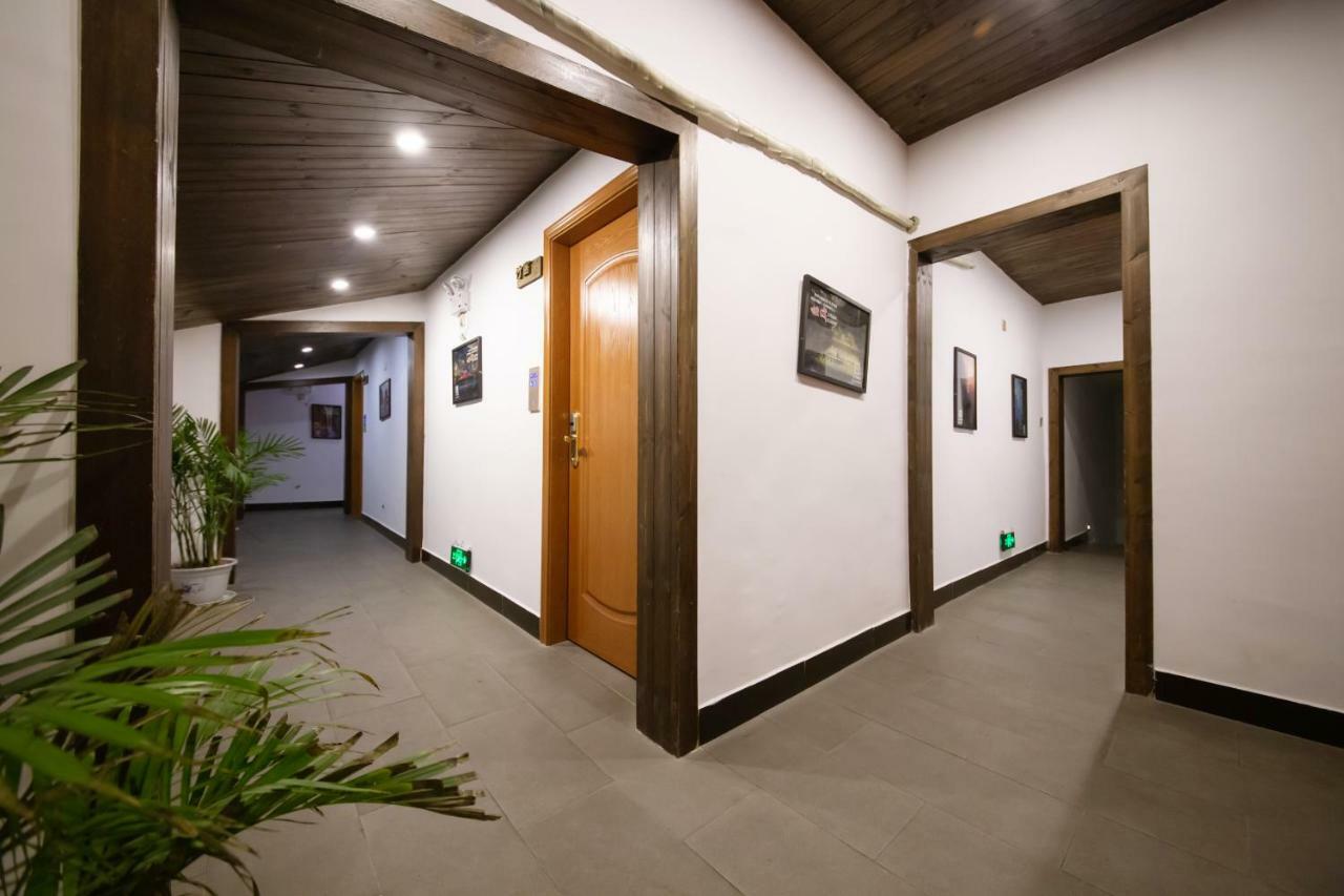 Fenghuang Slowly Time Inn Exterior foto