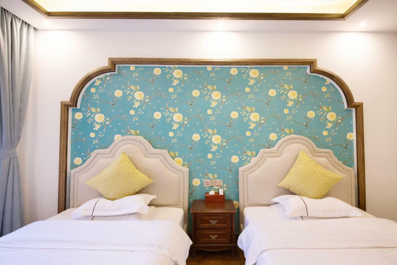 Fenghuang Slowly Time Inn Exterior foto